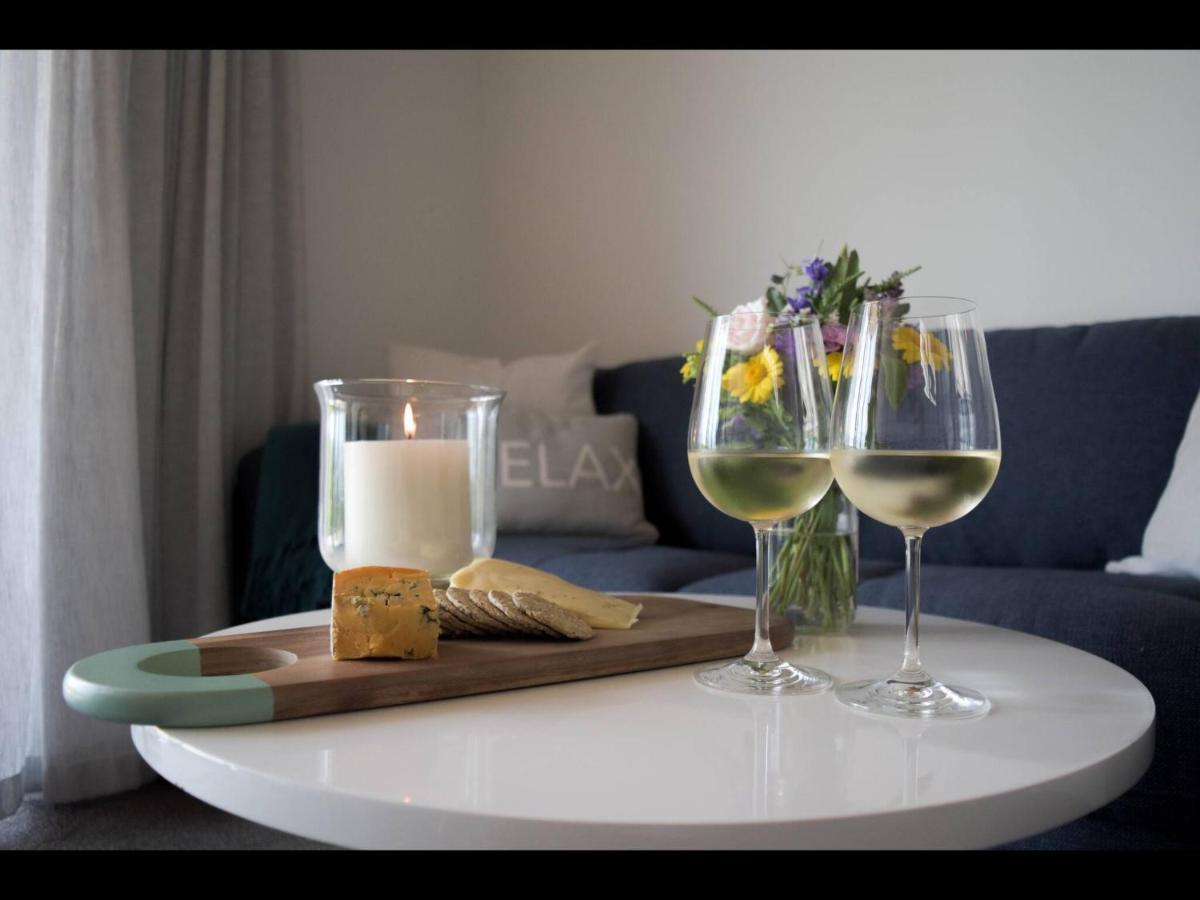 ネルソン Wake Field Views Bed & Breakfast エクステリア 写真